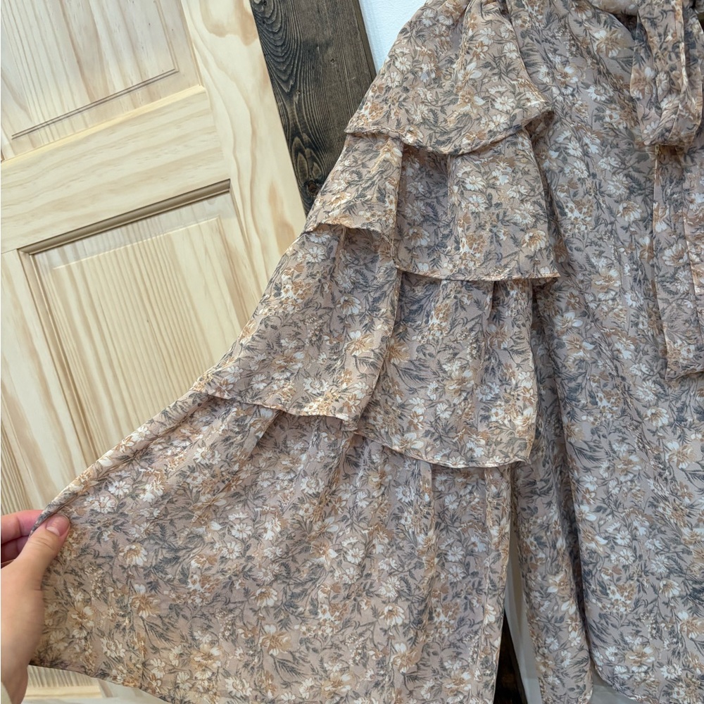Women's Floral Layered Blouse - Brown - Picture 2 of 5